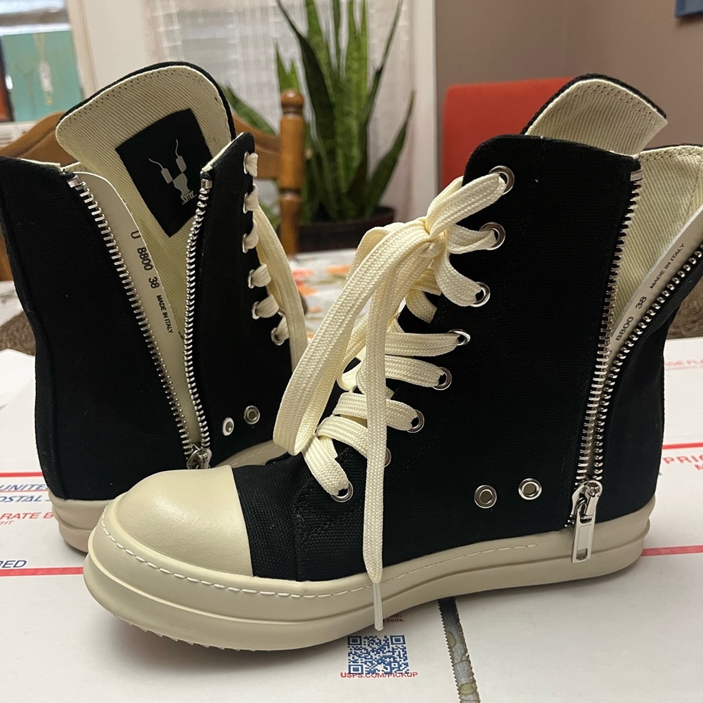 Rick Owens Ramones Womens US size 7.5 Excellent Condition